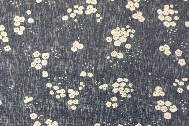 Soepel-vallende-jeans-katoen-stof-bloemetjes-print-x822