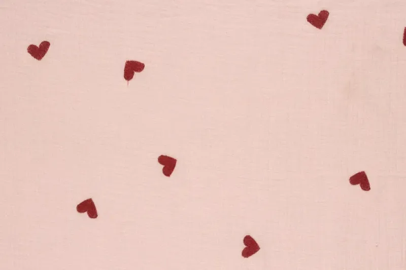 Geborduurde-mousseline-hydrofiel-stof-hartjes-p577