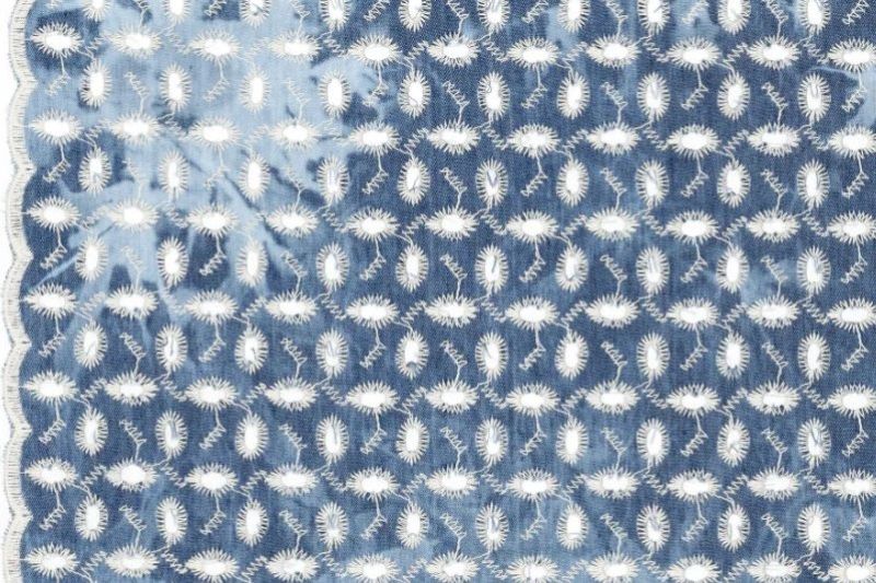 Denim-stof-tie-dye-embroderie-bloemenprint-x151