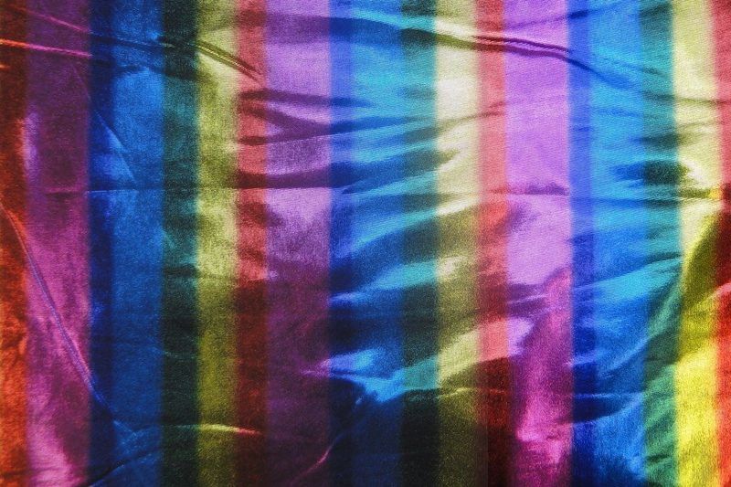 Lycra zwart regenboogstrepen