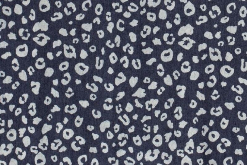 Soepele-jeans-stof-panterprint-a0563