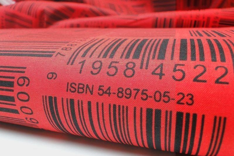 Carnaval stof streepjescode zwart rood B75