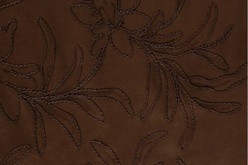 Scuba-suede-stof-geborduurde-bloemen-A.006