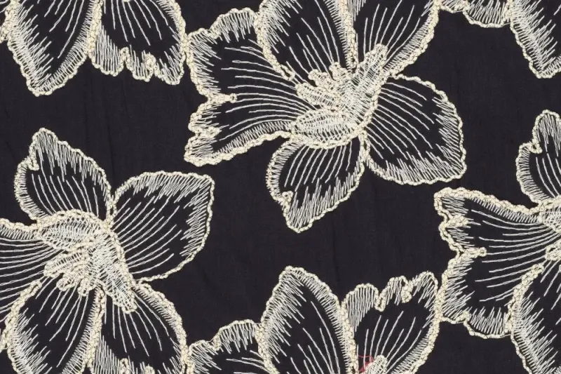 Katoen-broderie-stof-grote-bloemen-P479