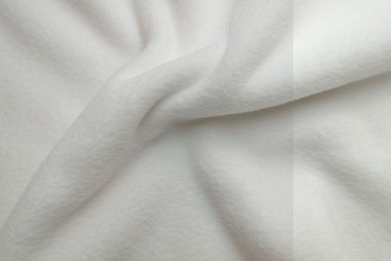Fleece stof wit. FL050