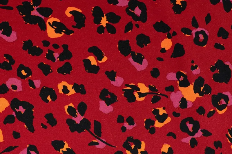Viscose-twill-stof-panterprint-y756