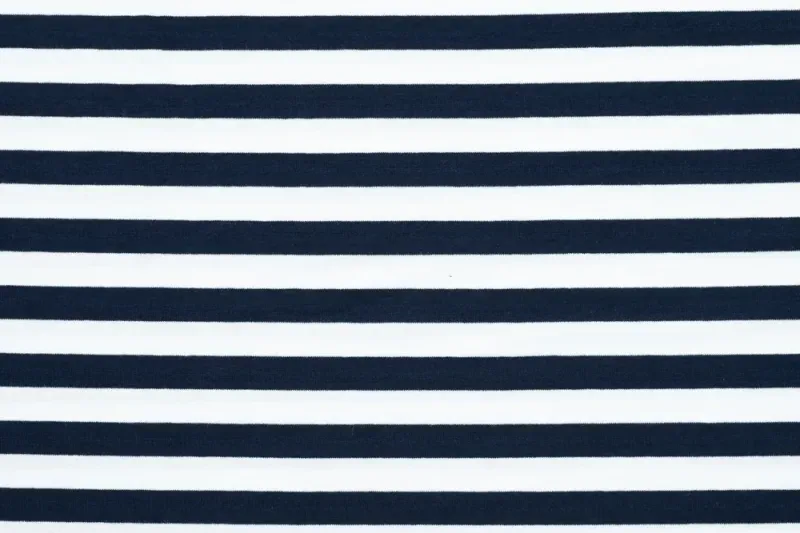 Tricot-viscose-stof-streep-motief-y166
