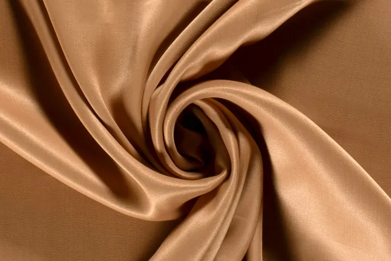 Viscose-satijn-stof-lichtbruin-y212