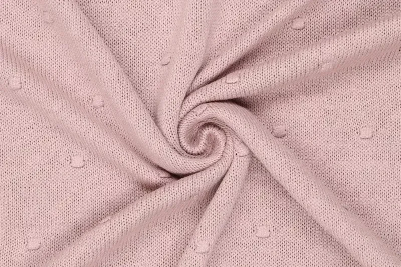 Gebreide-stof-stippen-poeder-roze-y477