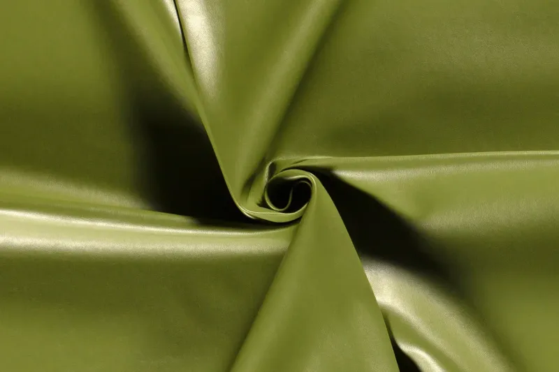 Nappa-leather-stof-olijf-groen-ll025