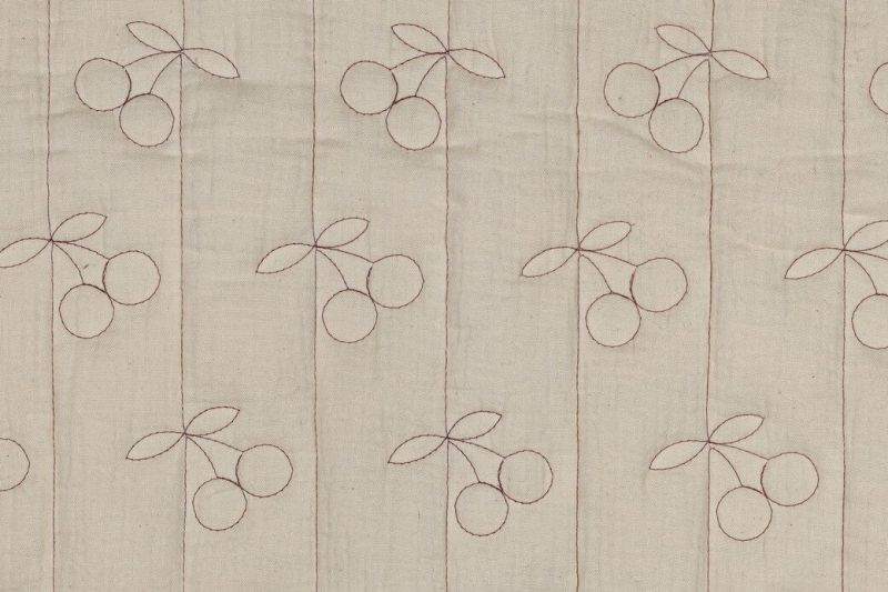 Double-gauze-gewatteerde-stof-kersen-P611