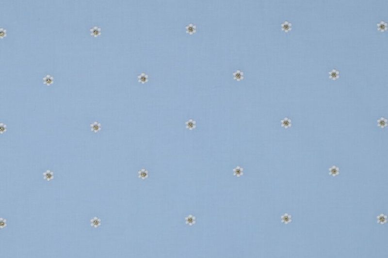 Katoen-voile-stof-geborduurde-bloemetjes-en-hartjes-P030