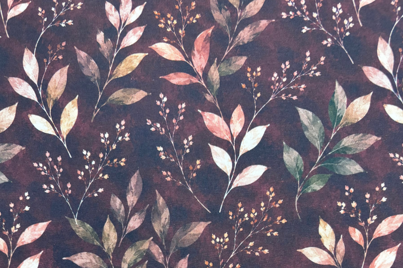 Tricot katoen stof, bladeren print, aubergine/crème. Actie14-1