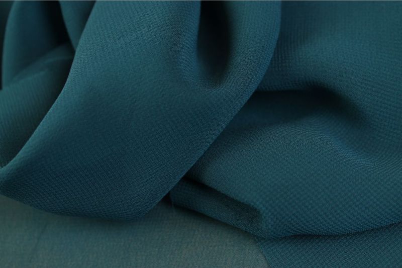 Voile chiffon stof, donker petrol. VC016A-1