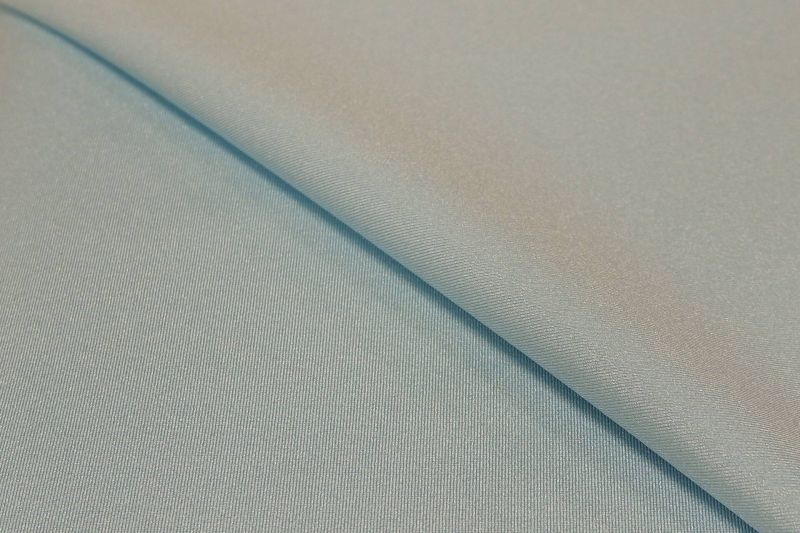 Lycra-stof-4-way-stretch-baby-blauw-ly4-011