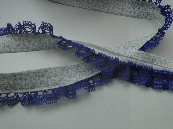 Biasband B006 ecru bloem blauw kant