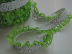 Biasband B010 ecru bloem lila + groen kant lime