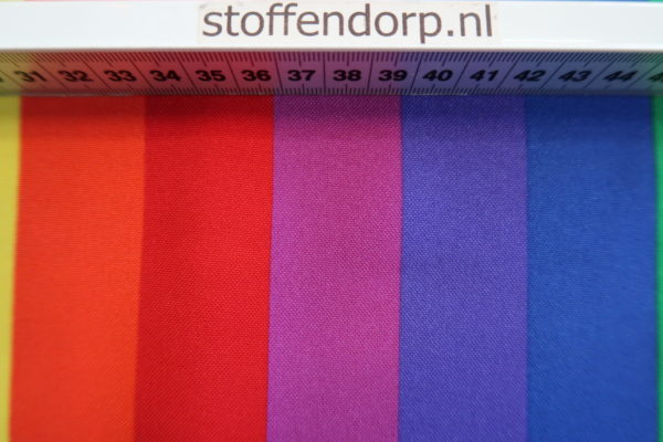 Texture stof, regenboogstrepen, groen/blauw/rood/geel/paars