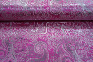 Jacqaurd stof, paisley, fuchsia/zilver