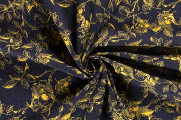 Z0672-katoen-viscose-stof-getekende-bloemen-donkerblauw-geel-2