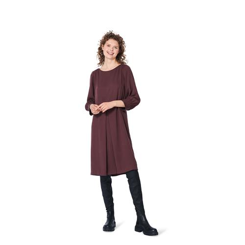 Burda-naaipatroon-jurk-met-ronde-halslijn-en-mouwbanden-5975-6