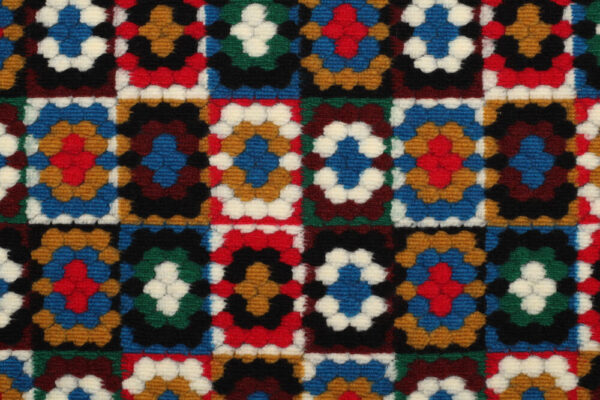 Mantel-stof-gekookte-wol-granny-square-gehaakt-a0546
