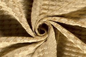 Fluweel-velvet-stof-gepreekt-pied-de-poule-d0148