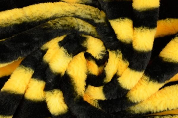 Faux-fur-borg-stof-streep-bijenprint-x714-2