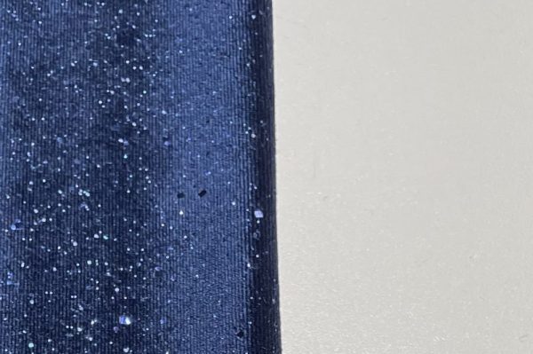 Stretch-fluweel-stof-met-diamantjes-lyfd016-3