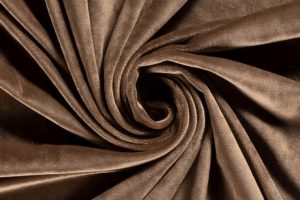 Velours-stretch-stof-donker-zand-vs053