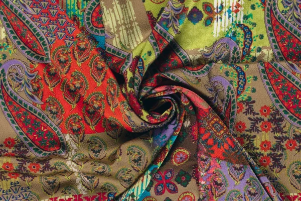 Soepel-vallende-stof-paisleyprint-y201-2
