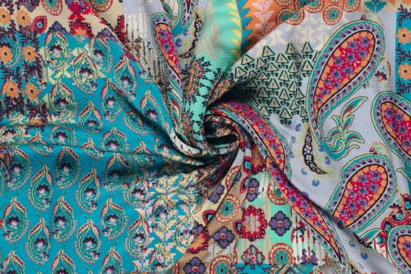 Soepel-vallende-stof-paisleyprint-y202-2