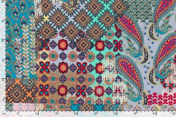 Soepel-vallende-stof-paisleyprint-y202-3