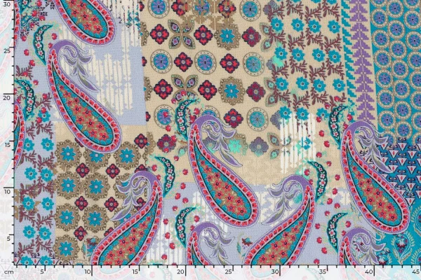 Soepel-vallende-stof-paisleyprint-y203-3