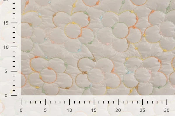 Gestepte-stof-quilty-look-bloemen-motief-y584-3