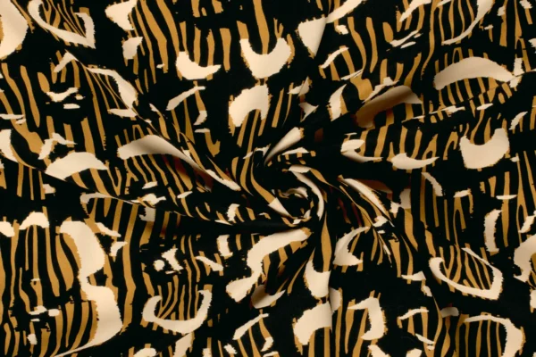Soepel-vallende-viscose-poplin-stof-fantasieprint-y600-2