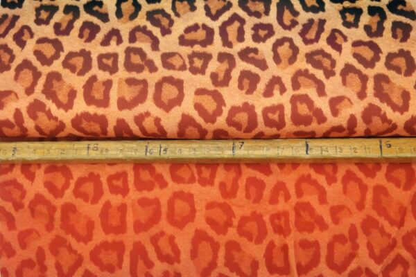 Viscose-stof-digitale-panterprint-overloop-y499-2