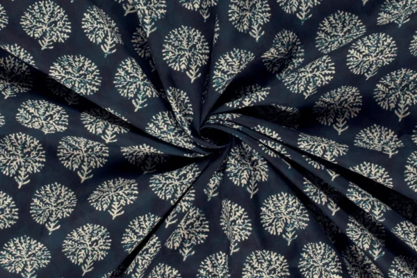 Batik-poplin-voile-katoen-stof-boompjesprint-y646-3