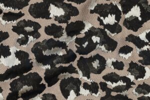 Jacquard-stof-panterprint-y659