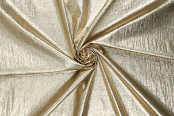 Crincle-metallic-nylon-stof-washed-goud-y729