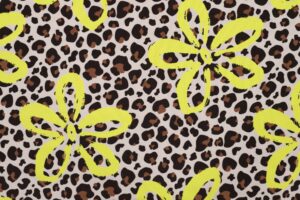 French-terry-stof-panterprint-met-neon-bloemen-y730