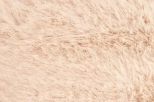 Faux-fur-bont-stof-lang-harig-zand-P193