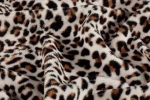 Nicky-velours-stof-panterprint-P137