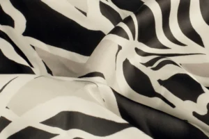 Satijn-de-luxe-fantasieprint-P329