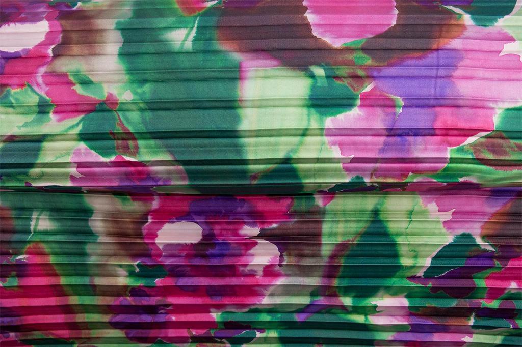 Stenzo-plisse-stof-waterverf-bloemenprint-P352-2