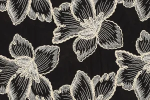 Katoen-broderie-stof-grote-bloemen-P481