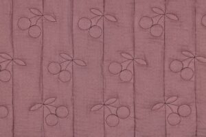 Double-gauze-gewatteerde-stof-kersen-P610