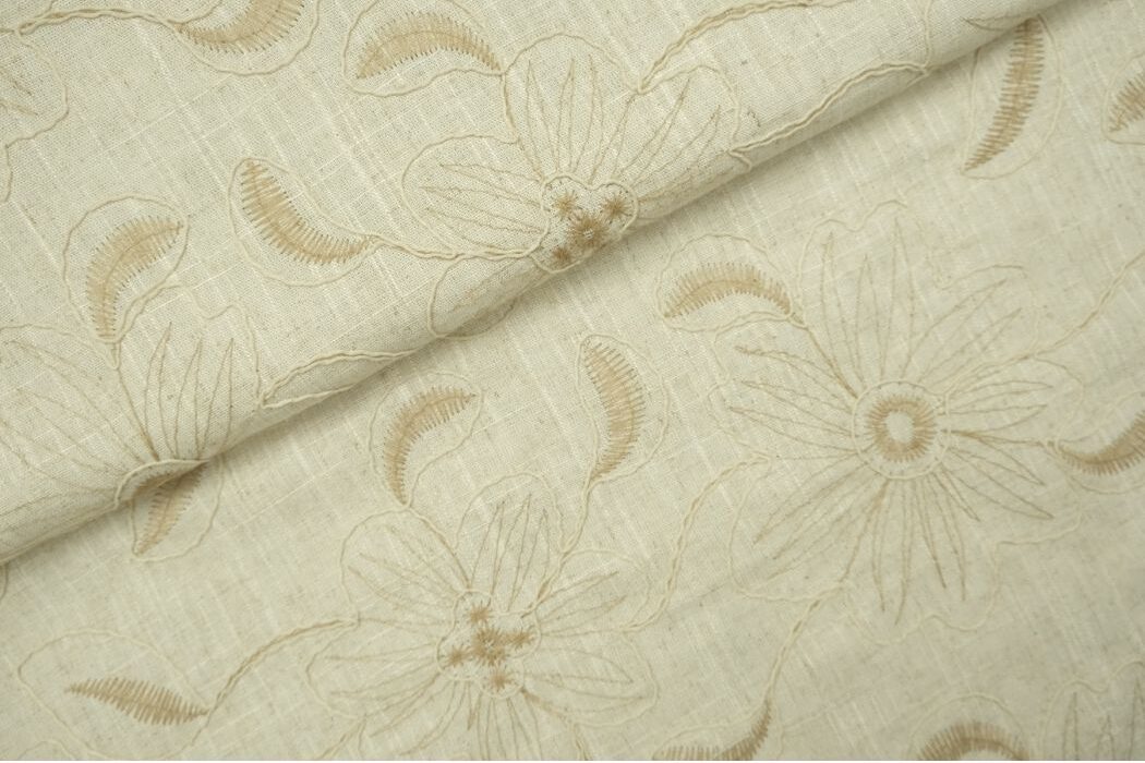 Viscose-linnen-stof-bloemen-met-blad-motief-p564