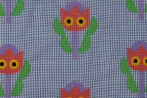 Katoen-poplin-stof-ruit-geborduurde-bloem-p724