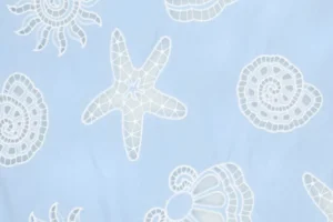 Poplin-katoen-stof-opengewerkt-geborduurde-zeedieren-p675